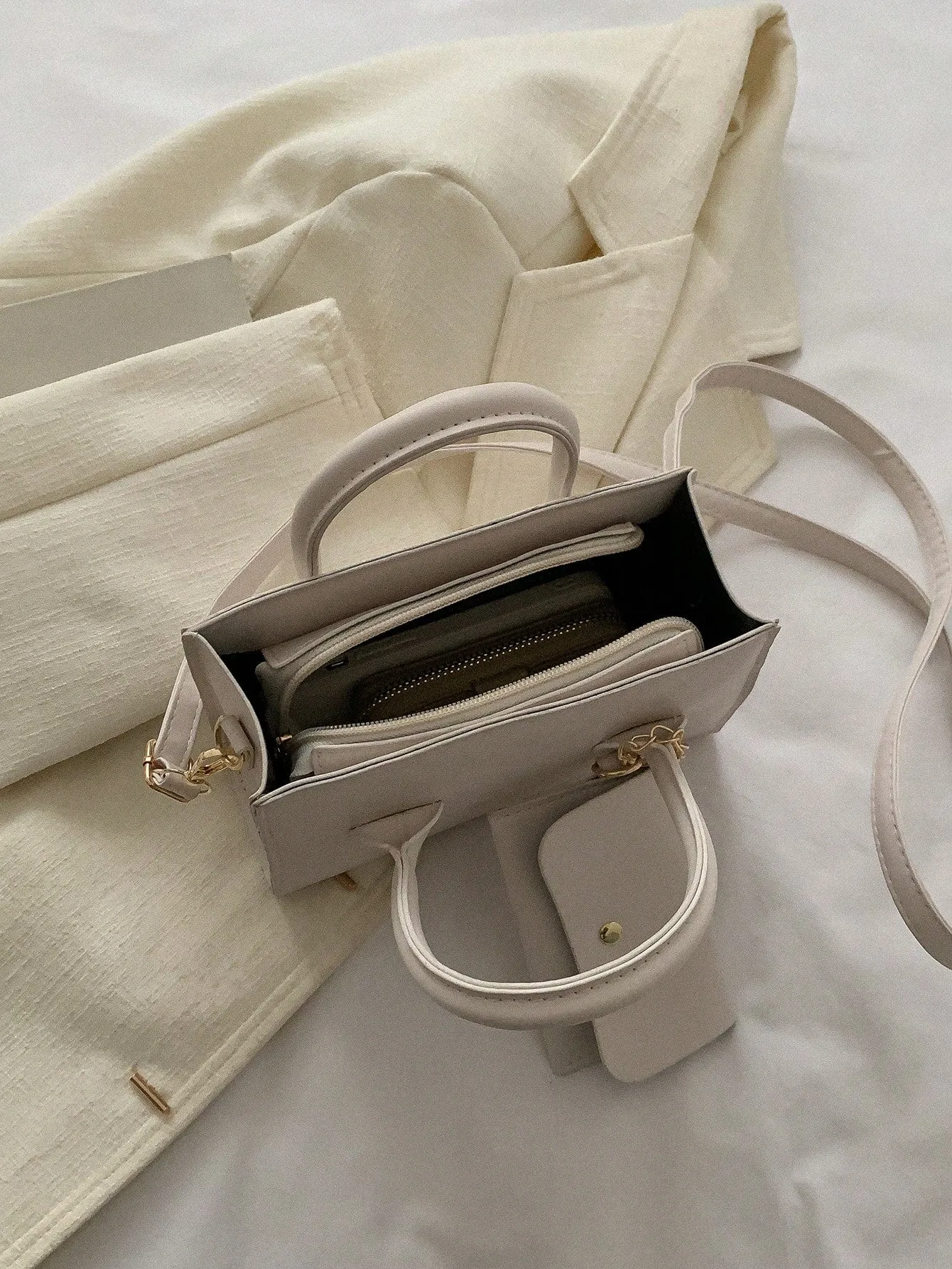 Double Handle Square  CLASSY Bag