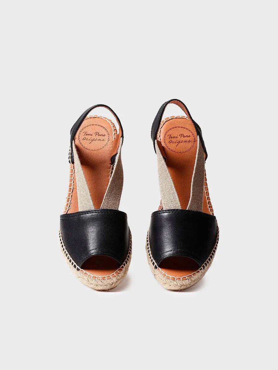 Flat leather sandal with elastics - ETNA