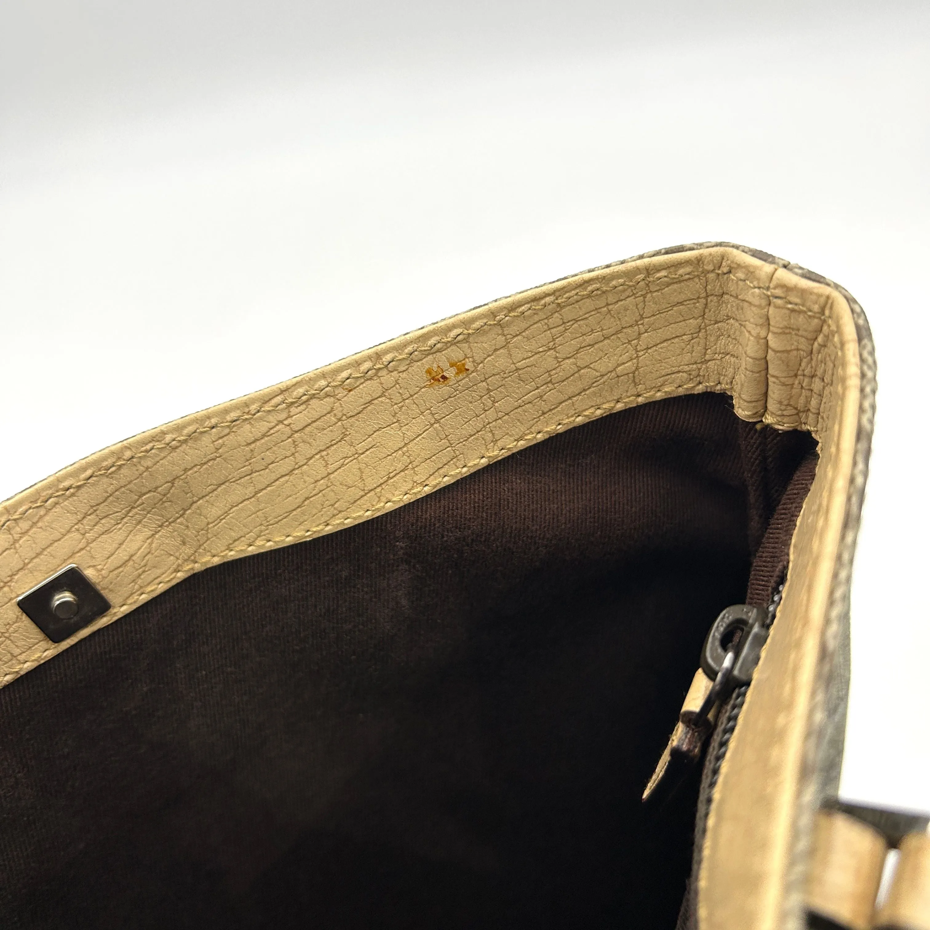 Gucci GG Supreme Flat Tote - Brown Totes, Handbags gu7715df