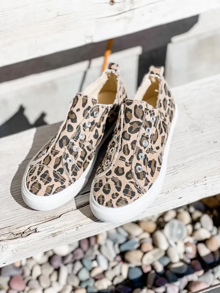 Kiara in Leopard
