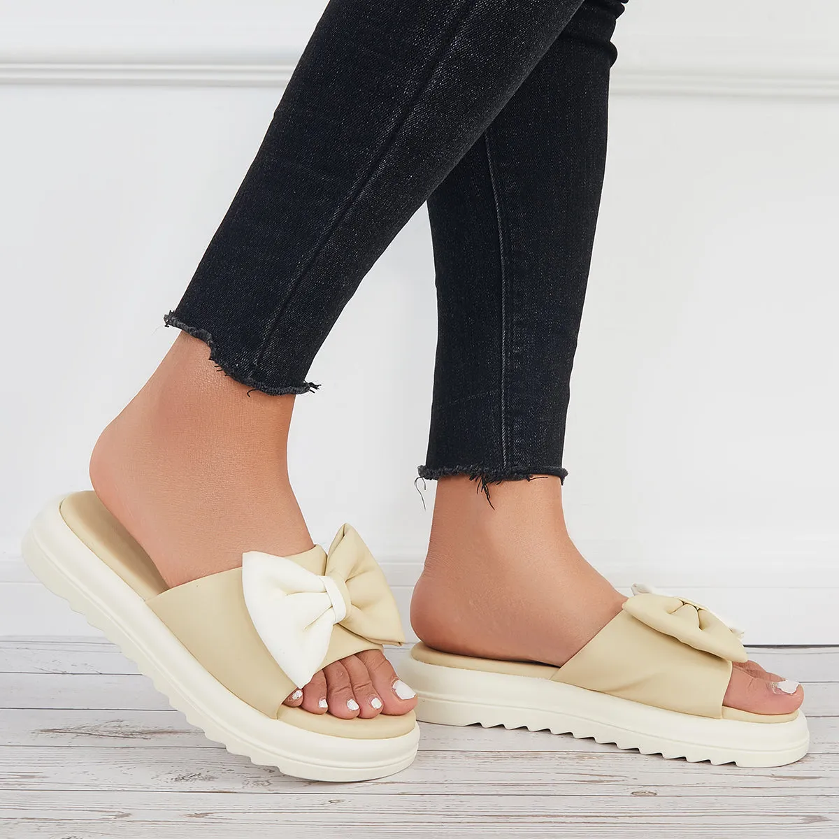 Sohiwoo Women Bowknot Platform Slide Sandals Thick Sole Slippers