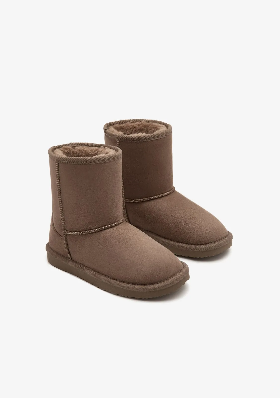 Taupe Logo Australian Boots Water Repellent