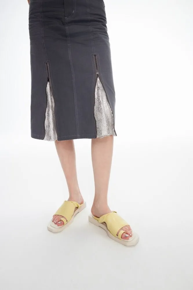 Twist Open Toe Cutaway Bottom Slippers in Yellow