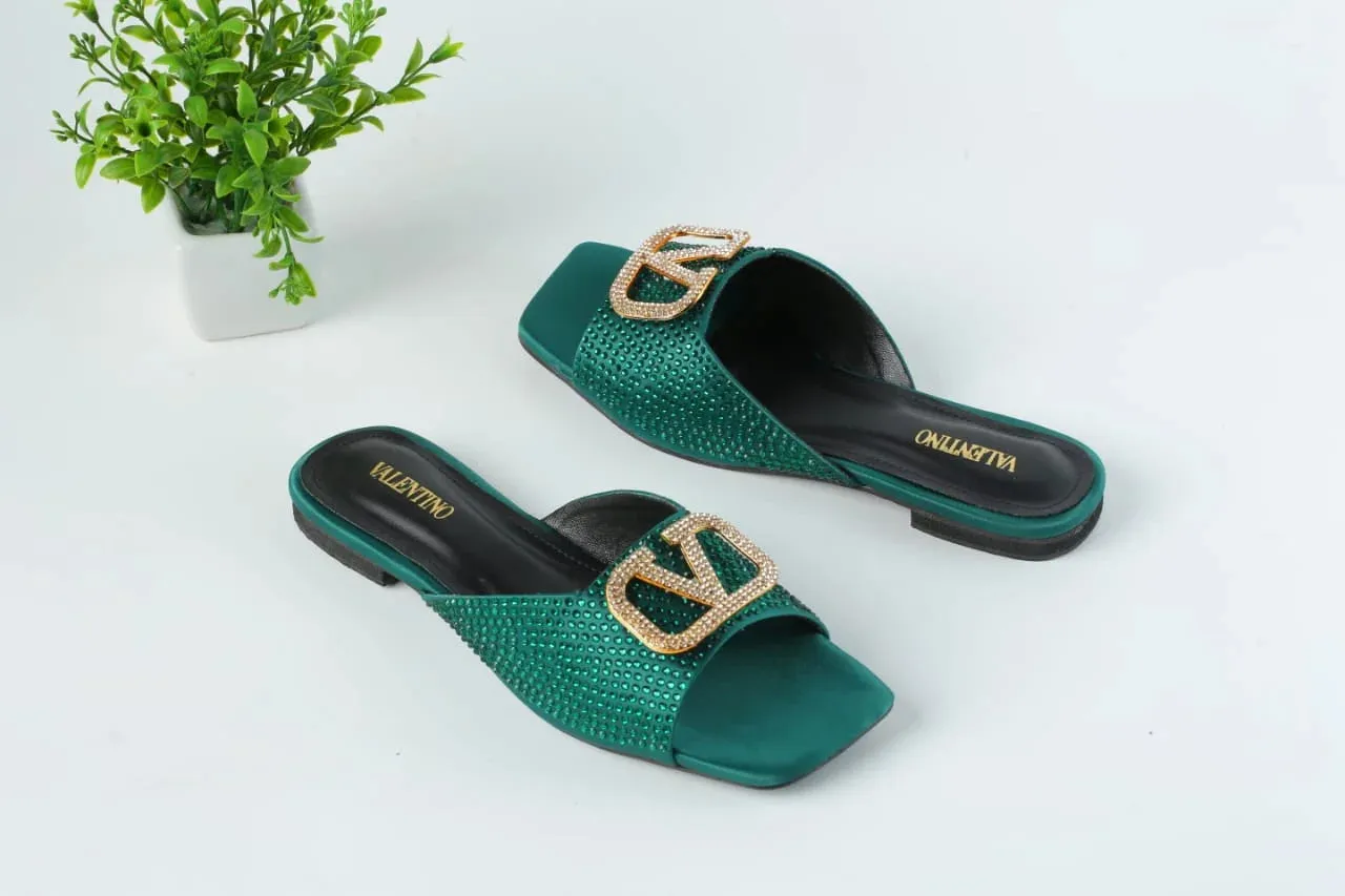 VLOGO RHINESTONE BUCKLE FLAT SANDALS - GREEN